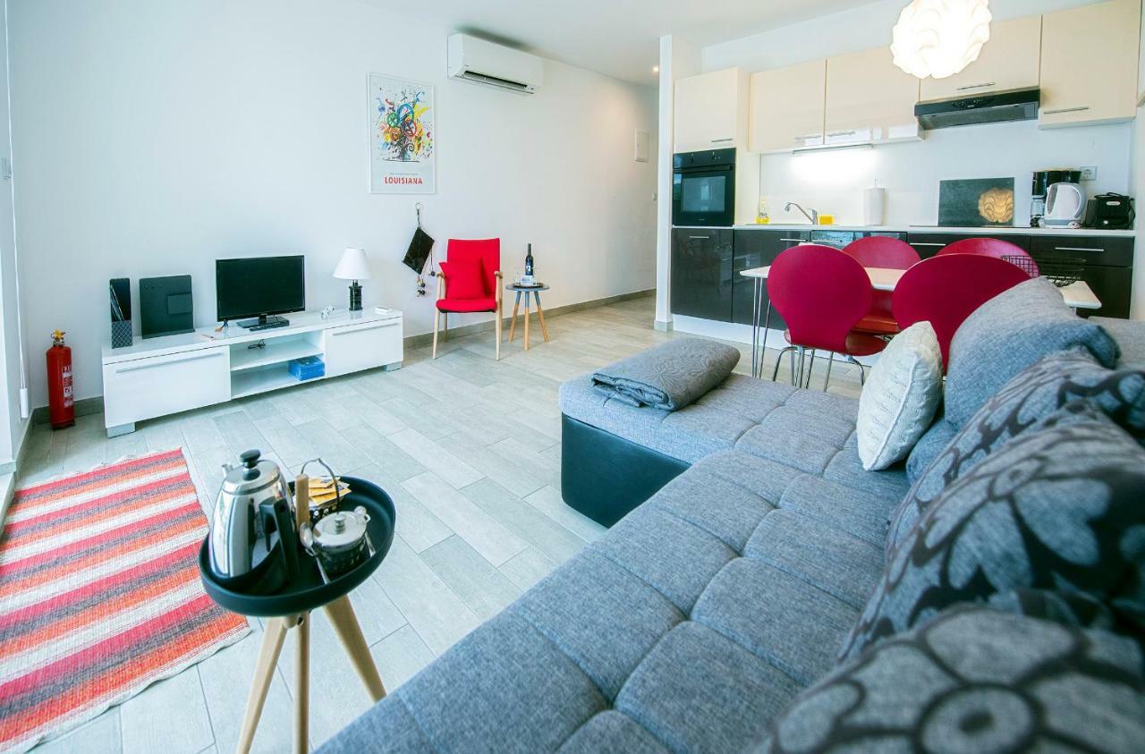 Apartament Midavkl Pirovac Zewnętrze zdjęcie